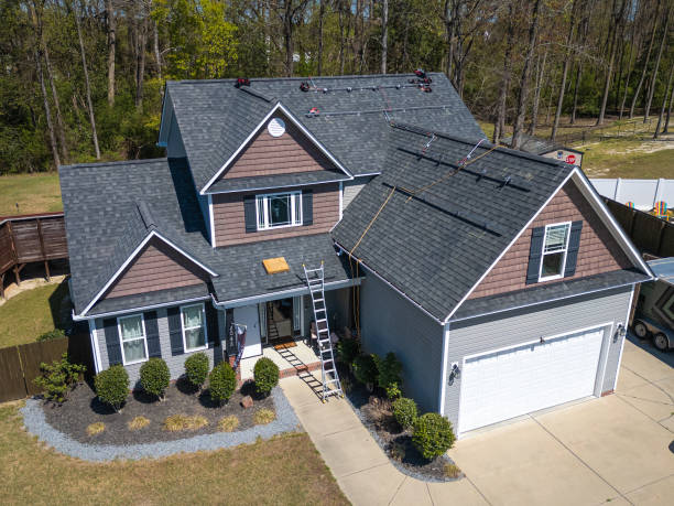 Best Roof Moss and Algae Removal  in Baldwin, NY